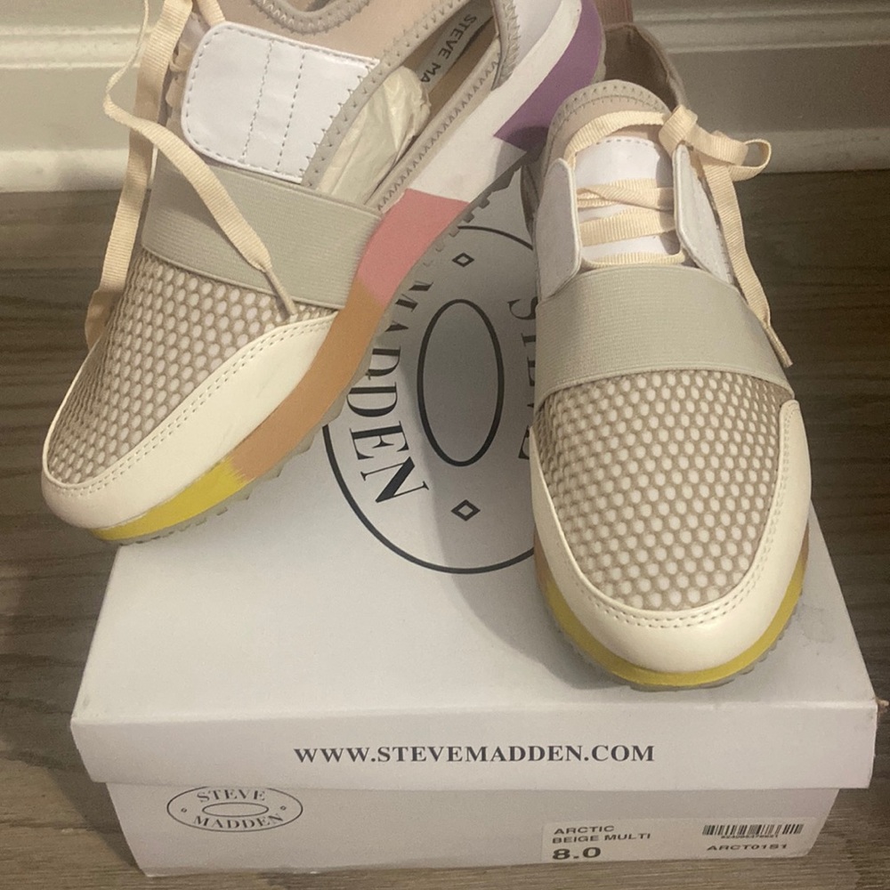 Steve Madden Arctic Beige Multi Color Sneakers